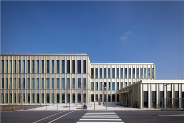 巴黎高等商学院